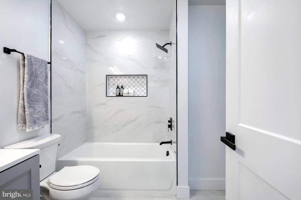 Brandnew Luxury Capitol Hill Apt! Near Free Trolly Washington Exteriör bild